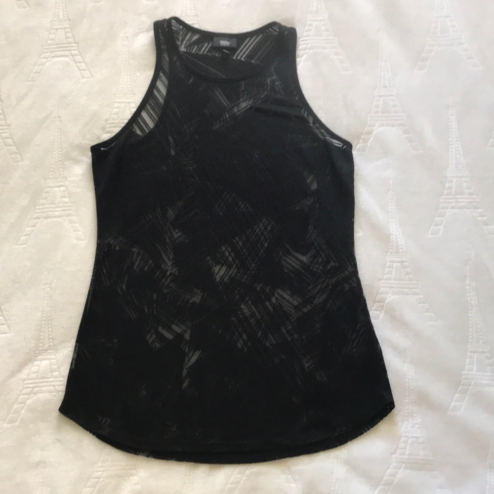Black patterned top